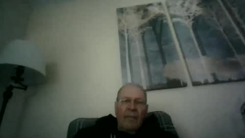Snapshot of willnedoher chatting on 04/23/26, 12:29 Willhedoher online show from 04/23/26, 12:29