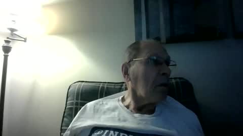 Snapshot of willnedoher chatting on 05/02/26, 12:21 Willhedoher online show from 05/02/26, 12:21
