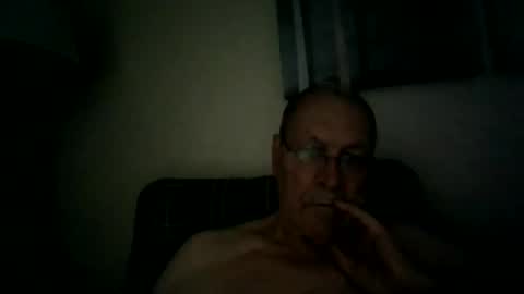 Snapshot of willnedoher chatting on 05/16/26, 12:04 Willhedoher online show from 05/16/26, 12:04