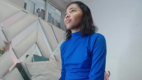 Snapshot of willow_smitt_ chatting on 04/19/26, 03:22 luna online show from 04/19/26, 03:22