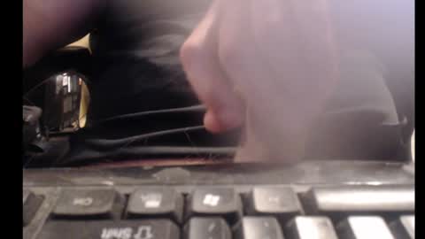 Snapshot of willowstick chatting on 01/02/25, 05:24 DrainMyBalls online show from 01/02/25, 05:24