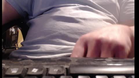 Snapshot of willowstick chatting on 03/06/25, 10:36 DrainMyBalls online show from 03/06/25, 10:36