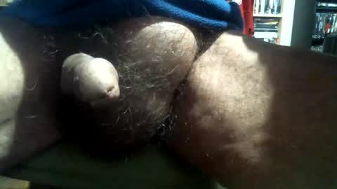 Snapshot of willstrok chatting on 12/28/24, 03:04 willstrok online show from 12/28/24, 03:04