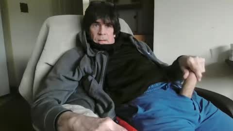 willtie26 online show from 01/16/25, 06:59