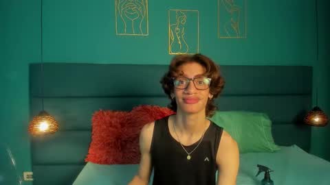 Snapshot of willturneer chatting on 03/25/26, 04:40 willturneer online show from 03/25/26, 04:40