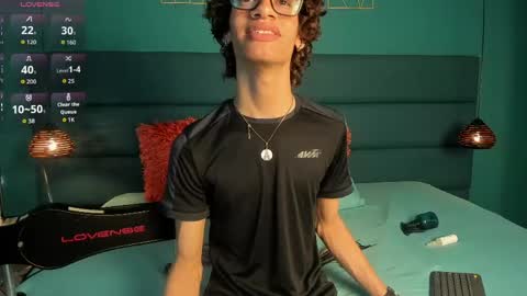 Snapshot of willturneer chatting on 04/06/26, 04:46 willturneer online show from 04/06/26, 04:46