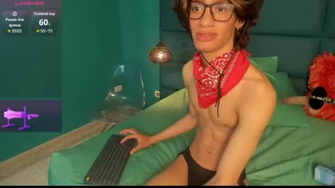 Snapshot of willturneer chatting on 04/10/26, 01:55 willturneer online show from 04/10/26, 01:55