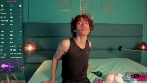 Snapshot of willturneer chatting on 04/21/26, 04:30 willturneer online show from 04/21/26, 04:30