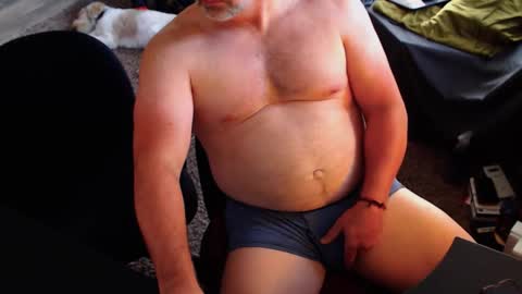 Snapshot of willwill2222 chatting on 11/06/25, 09:26 John online show from 11/06/25, 09:26