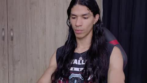 Snapshot of willy_veins chatting on 04/01/26, 03:40 willy_veins online show from 04/01/26, 03:40