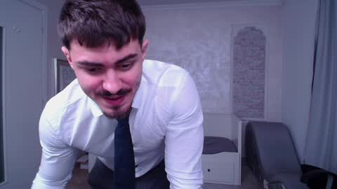 Snapshot of wilsonjules chatting on 12/29/24, 02:00 WilsonJules online show from 12/29/24, 02:00