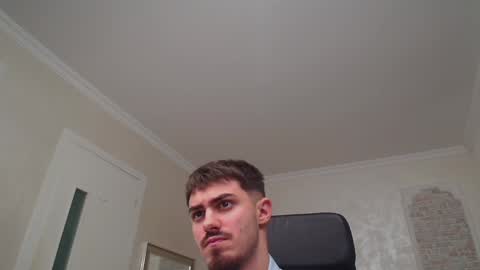 Snapshot of wilsonjules chatting on 01/04/25, 11:17 WilsonJules online show from 01/04/25, 11:17