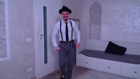 Snapshot of wilsonjules chatting on 01/05/25, 09:14 WilsonJules online show from 01/05/25, 09:14