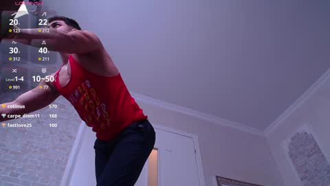 Snapshot of wilsonjules chatting on 01/06/25, 10:15 WilsonJules online show from 01/06/25, 10:15