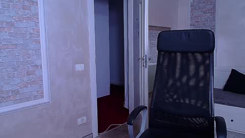 Snapshot of wilsonjules chatting on 01/17/25, 08:33 WilsonJules online show from 01/17/25, 08:33