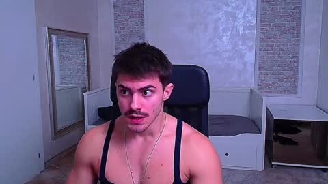 Snapshot of wilsonjules chatting on 01/19/25, 10:39 WilsonJules online show from 01/19/25, 10:39