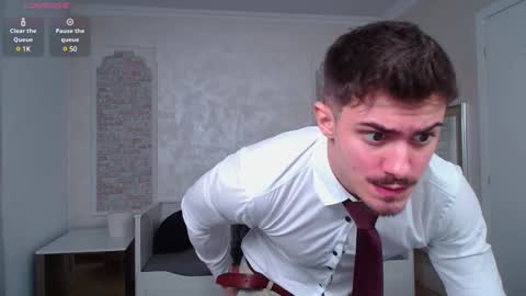 Snapshot of wilsonjules chatting on 01/31/25, 08:01 WilsonJules online show from 01/31/25, 08:01