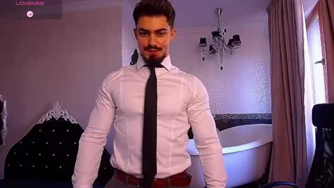 Snapshot of wilsonjules chatting on 09/28/25, 05:46 WilsonJules online show from 09/28/25, 05:46