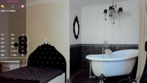 Snapshot of wilsonjules chatting on 10/14/25, 05:08 WilsonJules online show from 10/14/25, 05:08