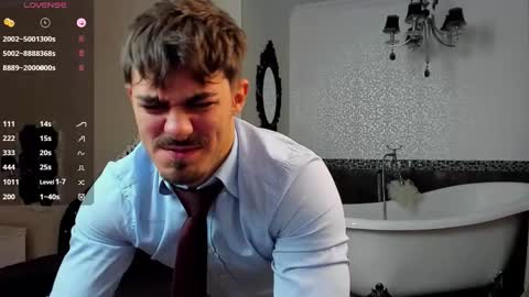 Snapshot of wilsonjules chatting on 10/18/25, 04:59 WilsonJules online show from 10/18/25, 04:59