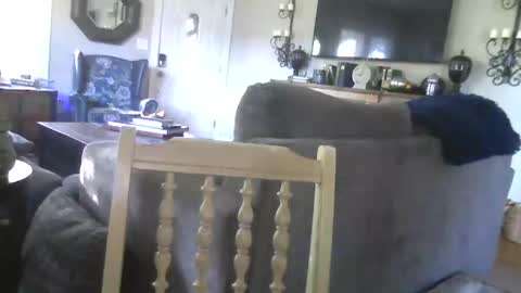 Snapshot of wiltonman chatting on 11/17/25, 02:01 Tips are appreciated online show from 11/17/25, 02:01