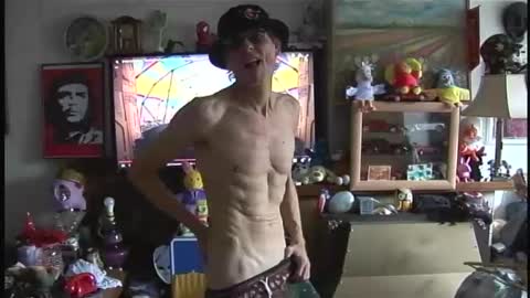 Snapshot of wimpie249157 chatting on 10/15/25, 09:31 Wimpie online show from 10/15/25, 09:31