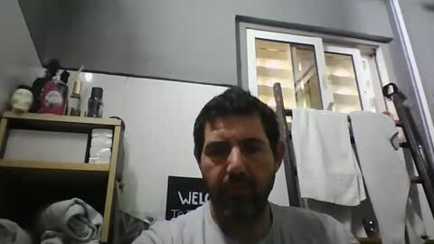 Snapshot of windowpane5 chatting on 03/07/26, 11:29 windowpane online show from 03/07/26, 11:29