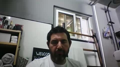 Snapshot of windowpane5 chatting on 03/18/26, 02:42 windowpane online show from 03/18/26, 02:42