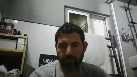 Snapshot of windowpane5 chatting on 04/20/26, 06:42 windowpane online show from 04/20/26, 06:42