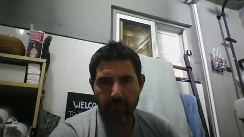 Snapshot of windowpane5 chatting on 05/07/26, 06:13 windowpane online show from 05/07/26, 06:13