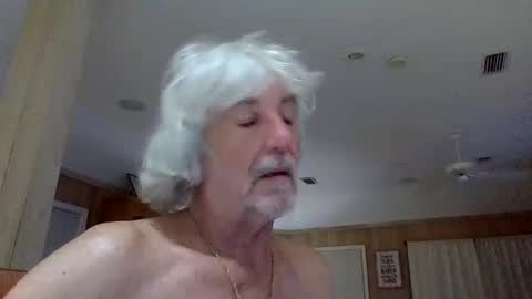 Snapshot of winedog2020 chatting on 04/21/26, 03:13 Gundja Man online show from 04/21/26, 03:13