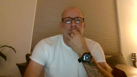 wingnutt765733 online show from 03/03/25, 05:31