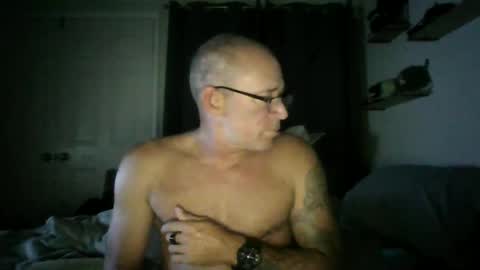 wingnutt765733 online show from 09/29/25, 12:43