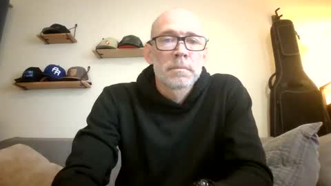Snapshot of wingnutt765733 chatting on 02/06/26, 06:33 wingnutt765733 online show from 02/06/26, 06:33