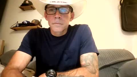 Snapshot of wingnutt765733 chatting on 03/04/26, 04:51 wingnutt765733 online show from 03/04/26, 04:51