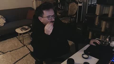 cream36 online show from 11/25/25, 04:34