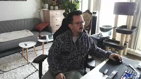 cream36 online show from 11/27/25, 09:00