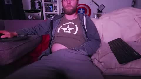 Snapshot of winter117 chatting on 10/24/25, 03:36 winter117 online show from 10/24/25, 03:36