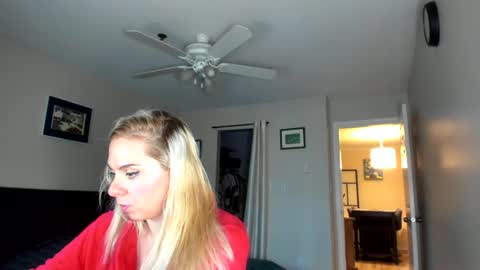 Winter Miracle online show from 10/19/25, 05:46