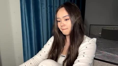 Amina online show from 03/30/26, 02:18