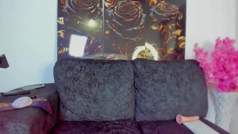 Snapshot of winy_hot chatting on 02/24/26, 01:36 winy_hot online show from 02/24/26, 01:36