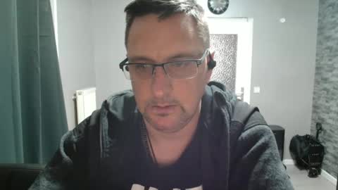 Snapshot of wirzwei8883 chatting on 04/06/26, 12:17 Dirty online show from 04/06/26, 12:17