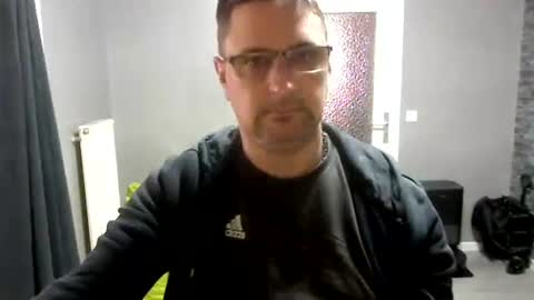 Snapshot of wirzwei8883 chatting on 04/07/26, 02:39 Dirty online show from 04/07/26, 02:39