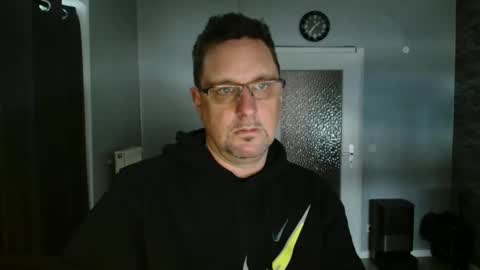 Snapshot of wirzwei8883 chatting on 04/12/26, 11:37 Dirty online show from 04/12/26, 11:37