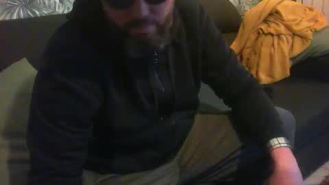 Snapshot of wisemass chatting on 12/23/25, 03:26 wisemass online show from 12/23/25, 03:26