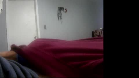 Snapshot of wisheyeknew2 chatting on 10/21/25, 09:10 wisheyeknew2 online show from 10/21/25, 09:10