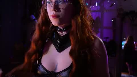 Snapshot of witch_fiona chatting on 03/14/26, 08:03 Goddess of two strapons - Mr. long Don Mr. Pinky online show from 03/14/26, 08:03