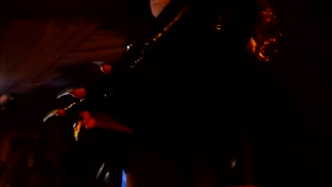 Snapshot of witch_fiona chatting on 06/02/26, 08:11 Goddess of two strapons - Mr. long Don Mr. Pinky online show from 06/02/26, 08:11