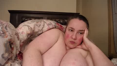 Annie online show from 01/23/25, 01:51