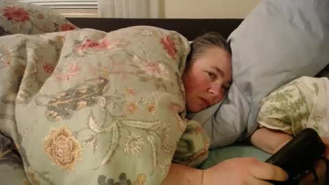 Annie online show from 03/06/25, 10:20